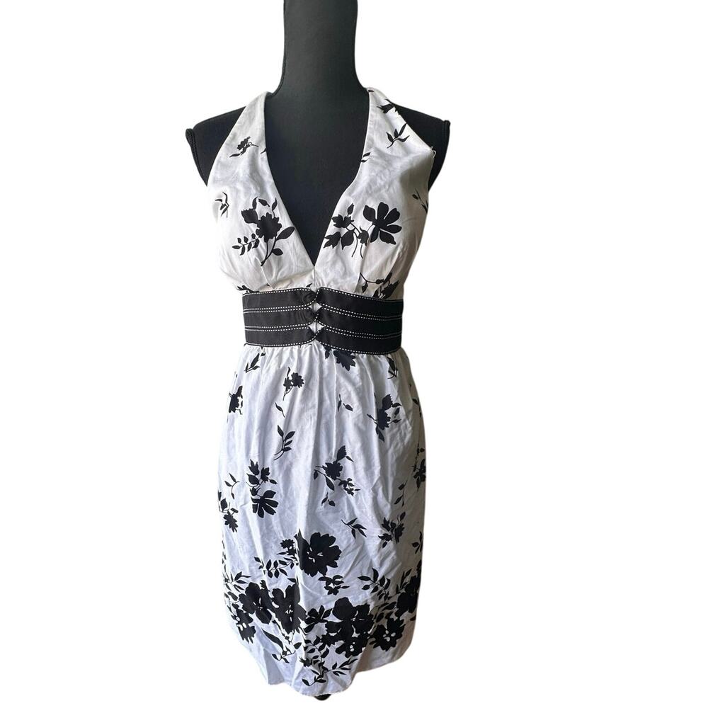 White House Black Market Elegant Black & White Floral Halter Dress Size 6